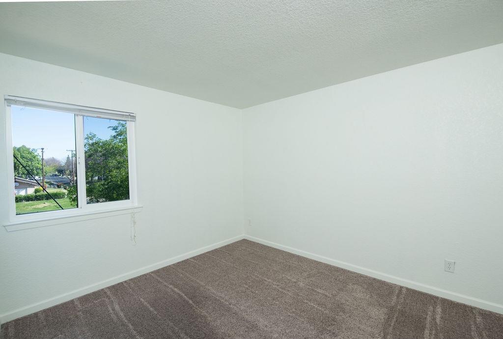 Detail Gallery Image 31 of 44 For 501 Rose Ave #11,  Modesto,  CA 95355 - 3 Beds | 2/1 Baths