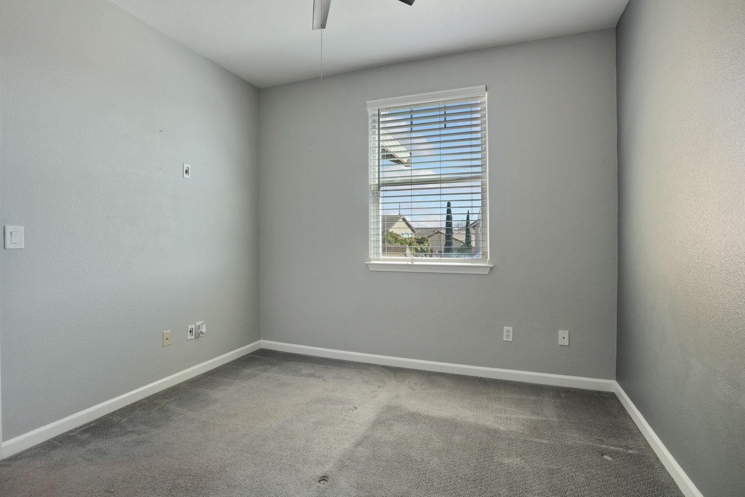 Detail Gallery Image 30 of 51 For 1639 Vasco St, Manteca,  CA 95337 - 4 Beds | 2/1 Baths