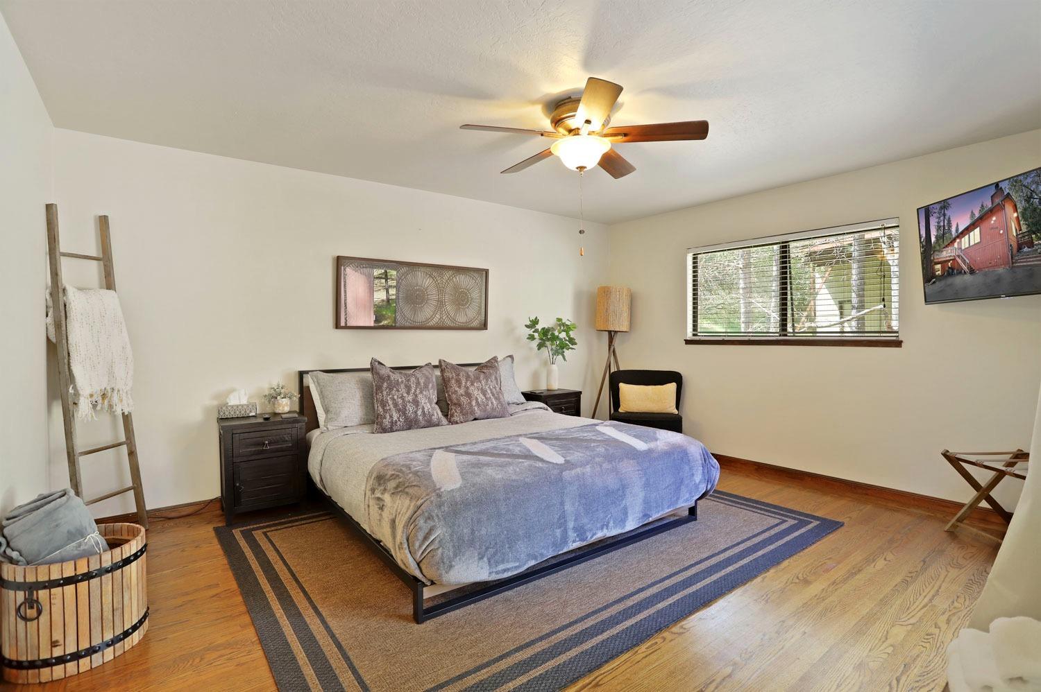 Detail Gallery Image 23 of 44 For 13100 Wells Fargo Dr, Groveland,  CA 95321 - 3 Beds | 2 Baths