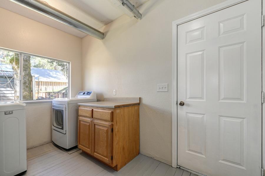 Detail Gallery Image 21 of 53 For 32835 Main St, Dutch Flat,  CA 96714 - 2 Beds | 1 Baths
