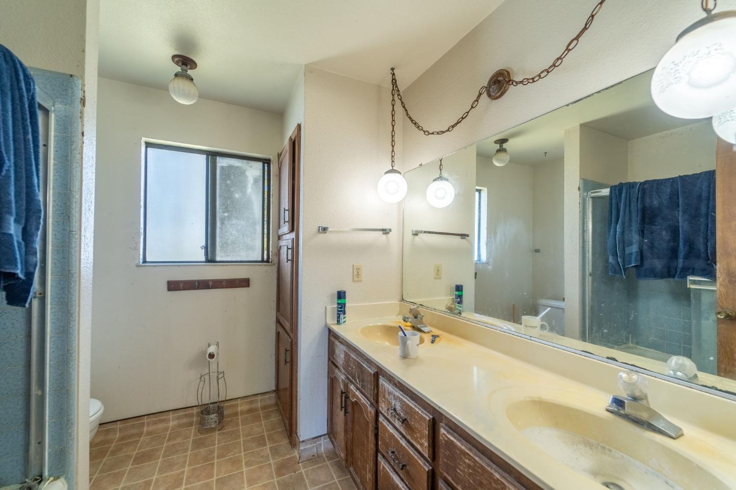 Detail Gallery Image 22 of 28 For 1439 Highland Ct, Manteca,  CA 95336 - 4 Beds | 2/1 Baths