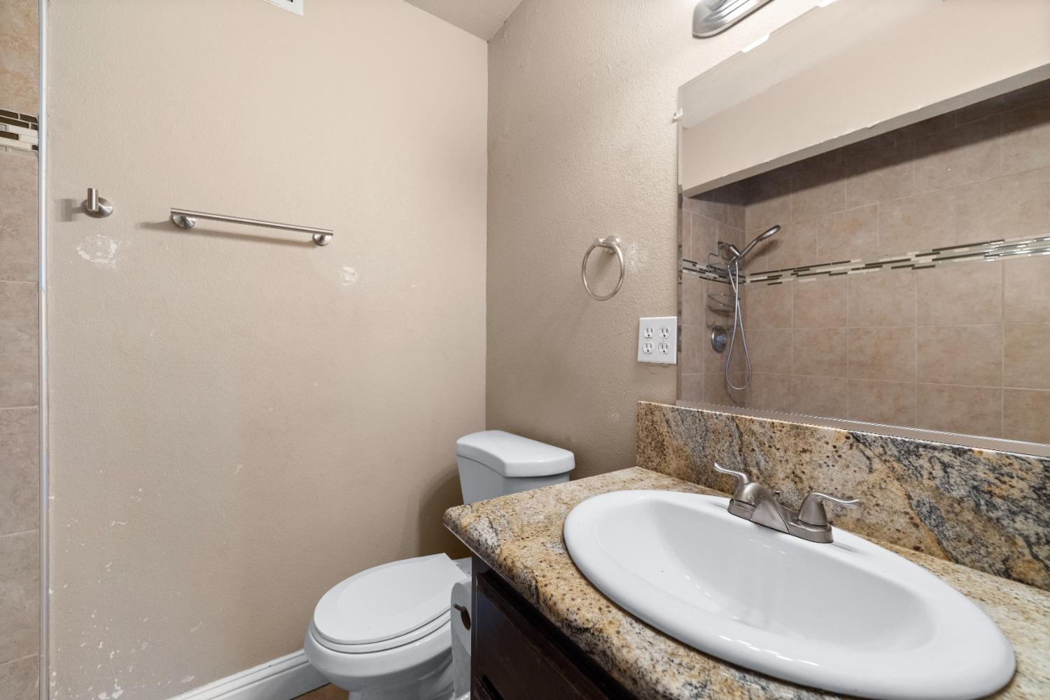 Detail Gallery Image 17 of 27 For 6834 Easthaven Way, Citrus Heights,  CA 95621 - 3 Beds | 2 Baths