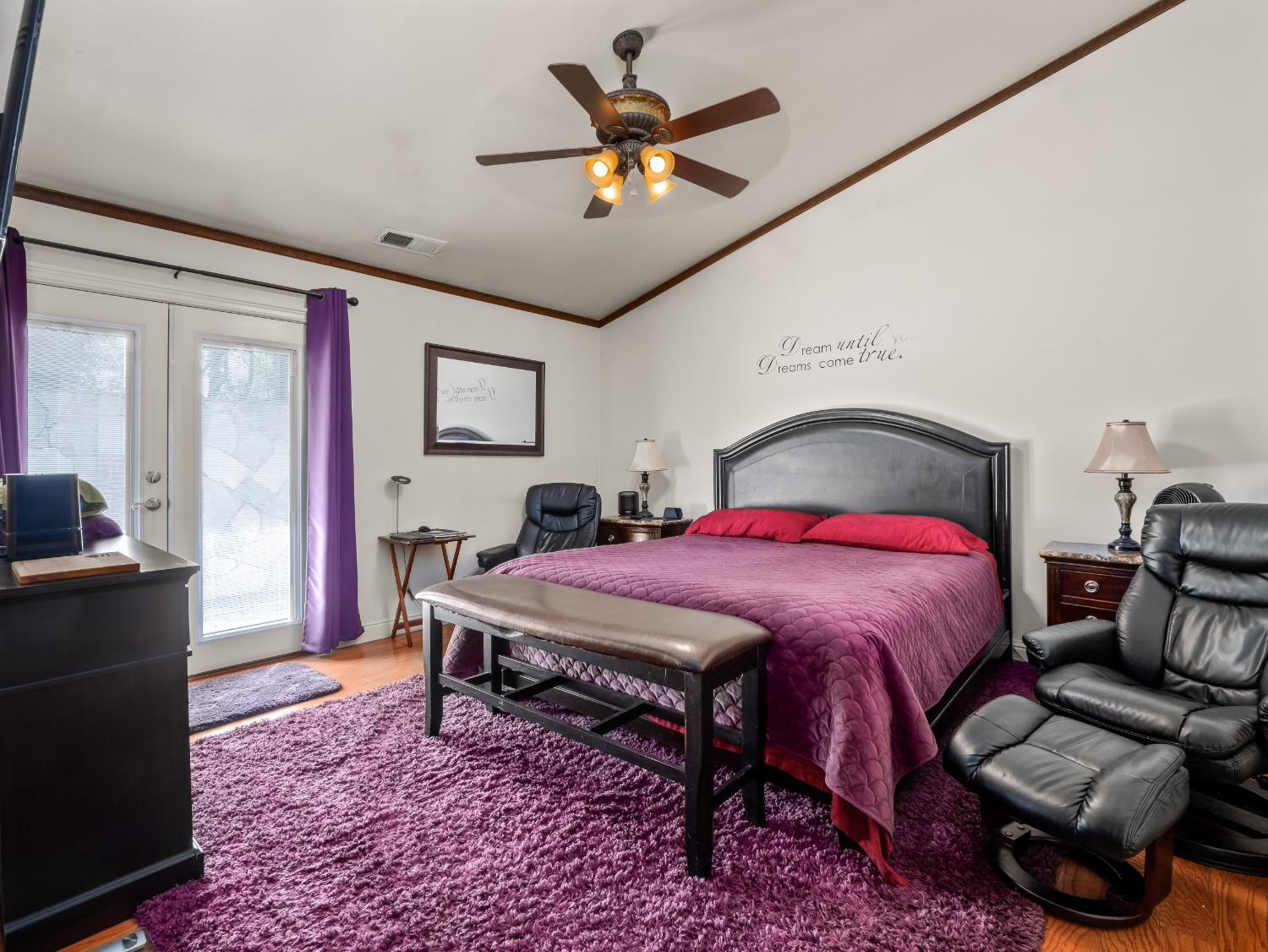 Detail Gallery Image 18 of 27 For 1010 S Clovis Ave #108,  Fresno,  CA 93727 - 3 Beds | 2 Baths
