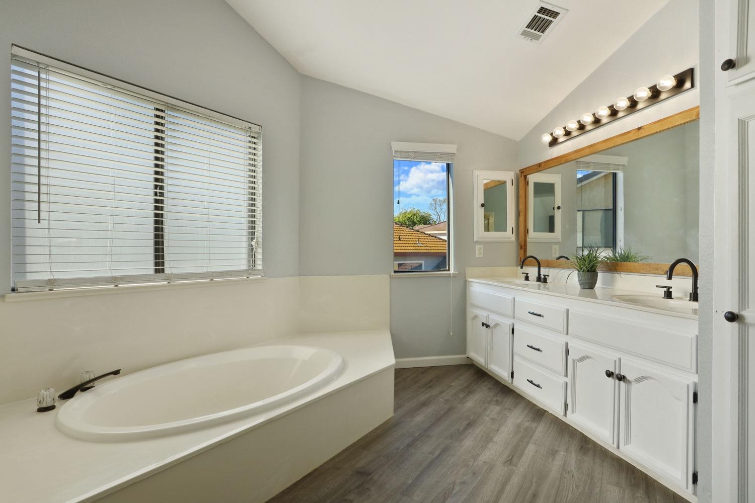Detail Gallery Image 37 of 58 For 1928 Pagoda Ct, Tracy,  CA 95376 - 4 Beds | 2/1 Baths