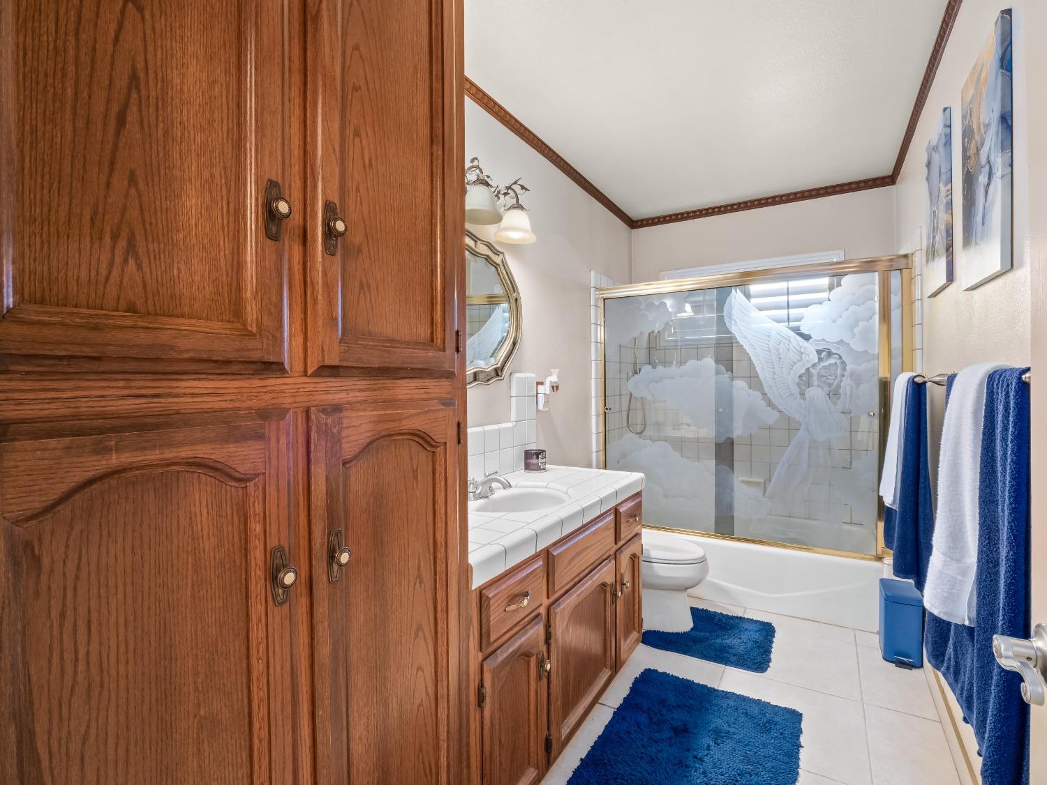 Detail Gallery Image 17 of 27 For 1010 S Clovis Ave #108,  Fresno,  CA 93727 - 3 Beds | 2 Baths
