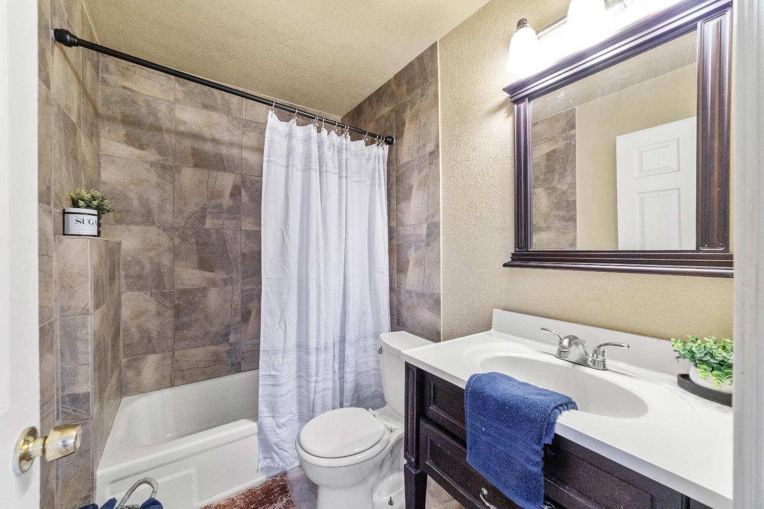 Detail Gallery Image 20 of 56 For 210 6th St, Wheatland,  CA 95692 - 3 Beds | 2 Baths