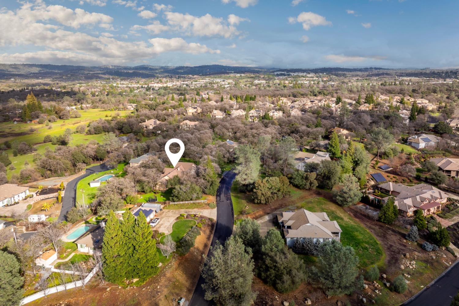 Detail Gallery Image 30 of 31 For 10717 Rolling Oaks Ct, Auburn,  CA 95602 - 4 Beds | 2 Baths