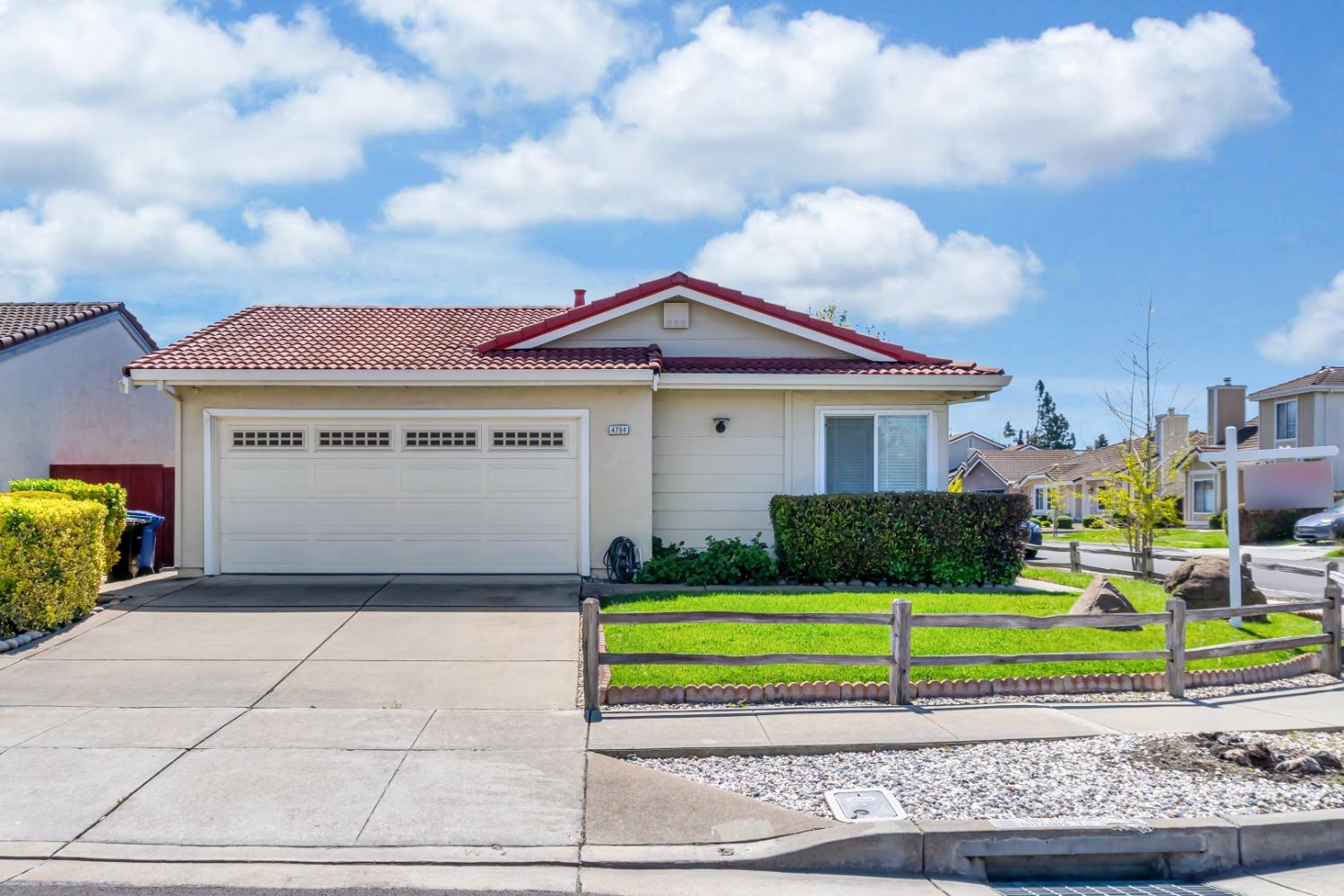Photo of 4794 Jaques Ct in Fremont, CA