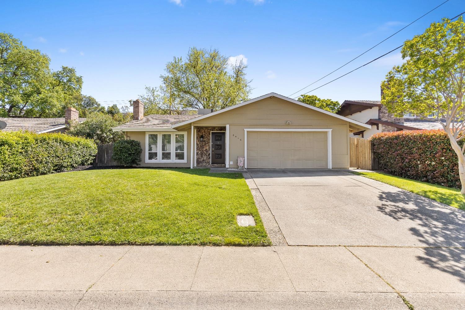 Photo of 6516 Woodpark Wy in Citrus Heights, CA