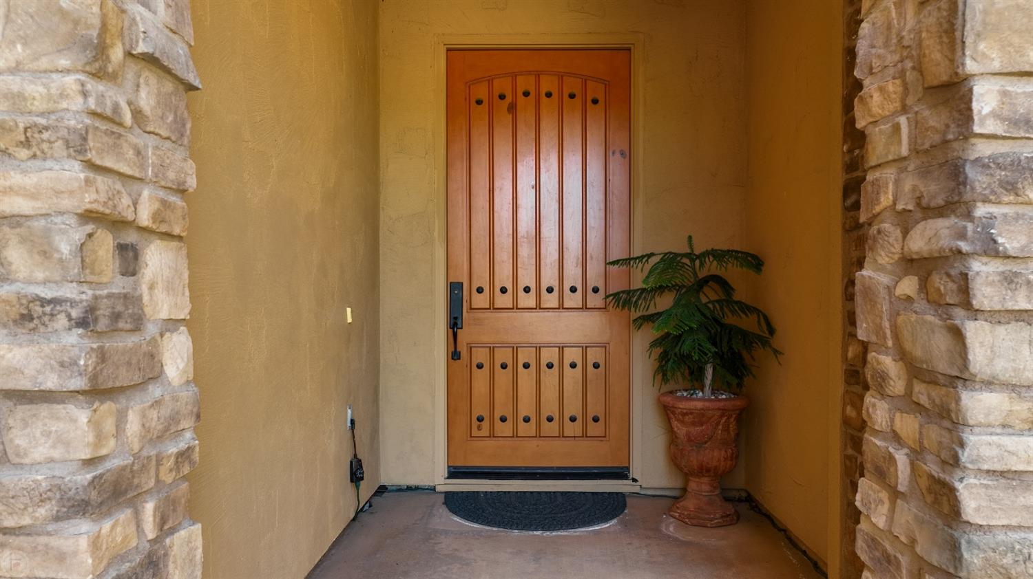 Detail Gallery Image 13 of 74 For 106 Glen View Ct, Copperopolis,  CA 95228 - 2 Beds | 2/1 Baths