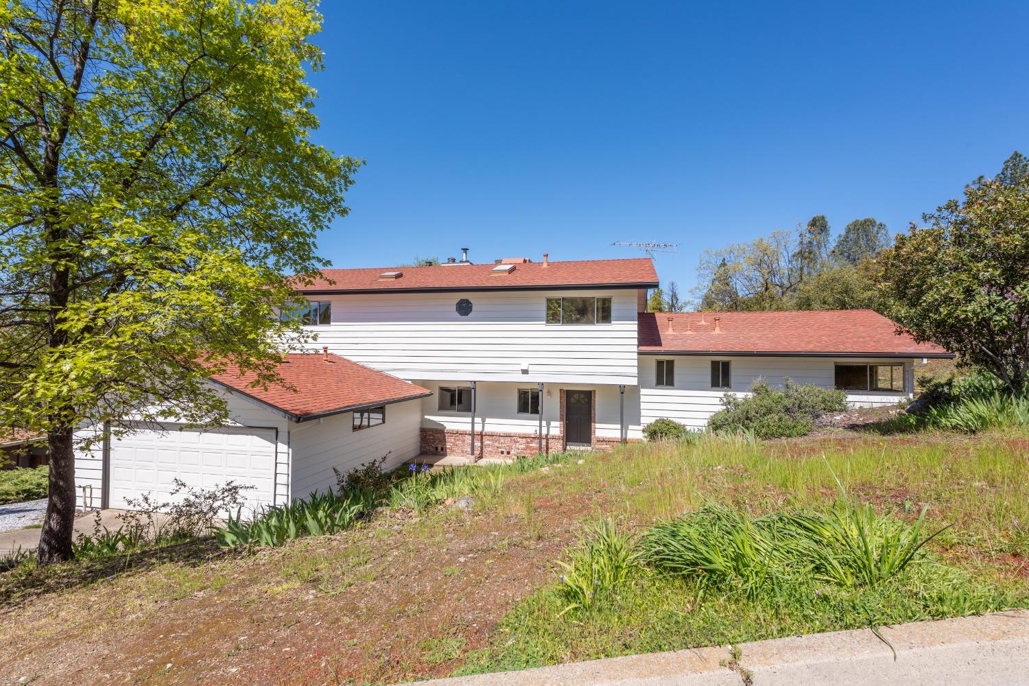 Photo of 2820 Northridge Dr in Placerville, CA