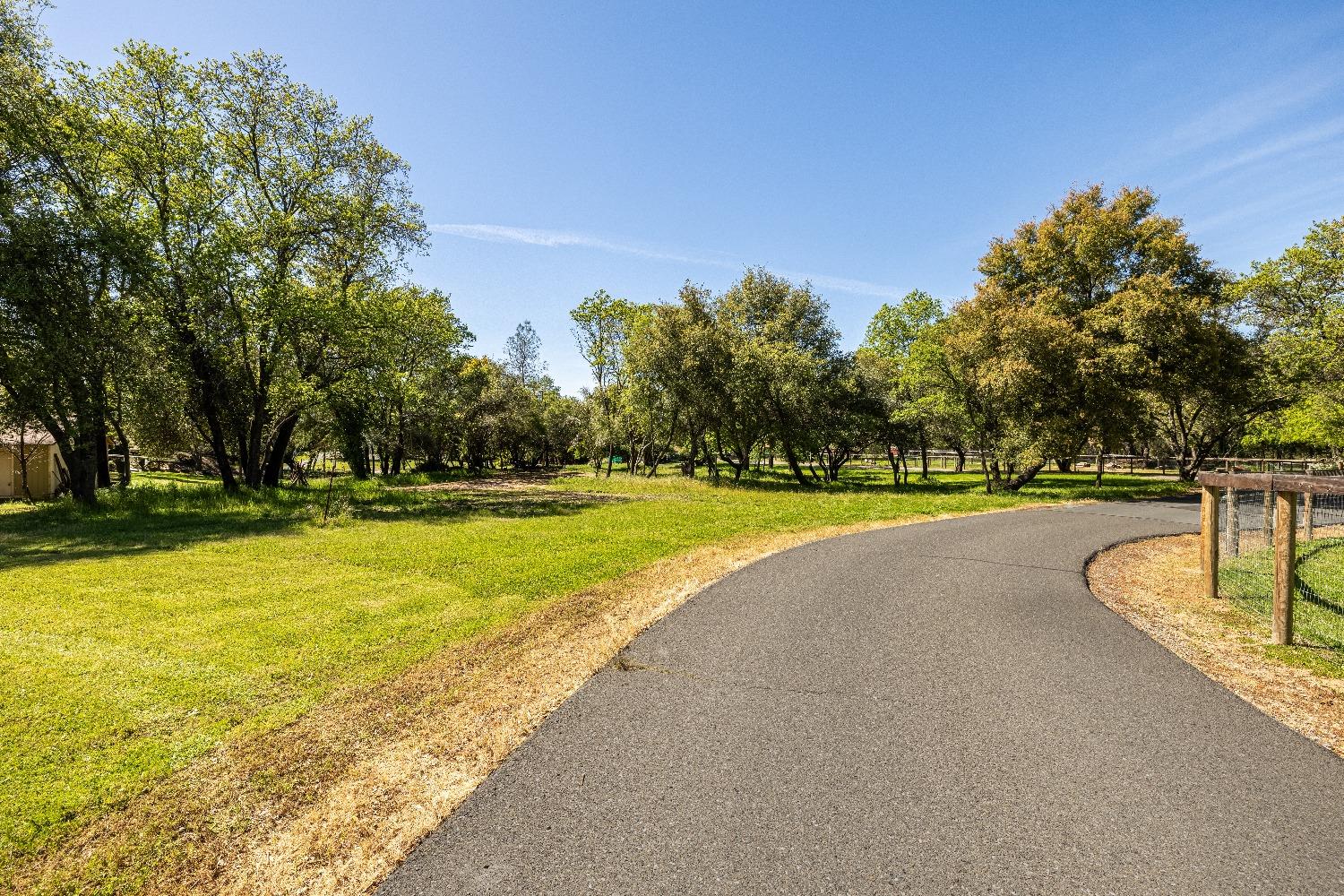 Laird Road, Loomis, California image 10