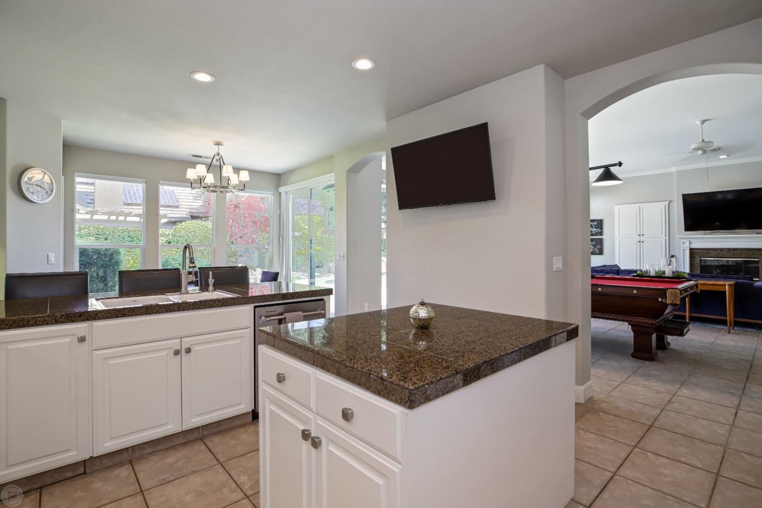 Detail Gallery Image 23 of 63 For 4236 Tsushima Ct, Stockton,  CA 95219 - 4 Beds | 2/1 Baths