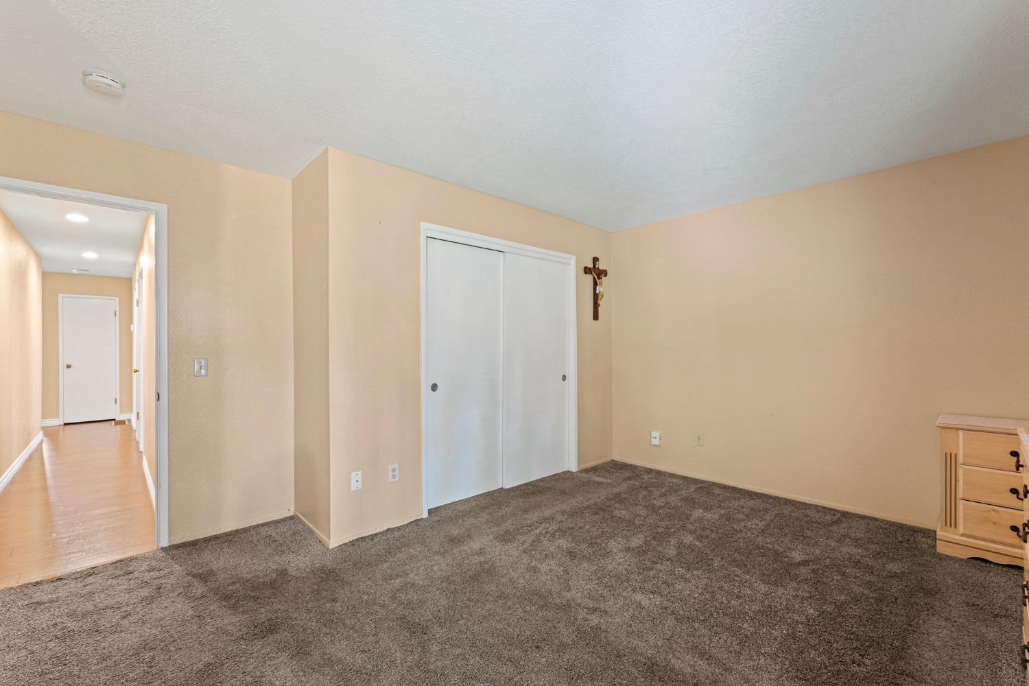Detail Gallery Image 20 of 36 For 1015 W Harney Ln, Lodi,  CA 95240 - 3 Beds | 2 Baths
