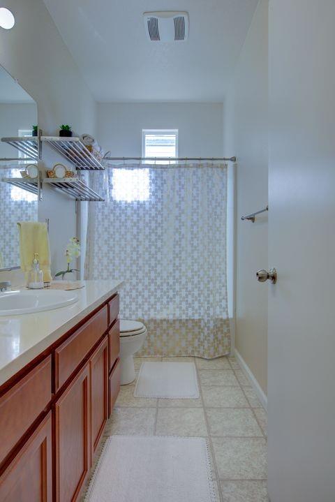 Detail Gallery Image 23 of 45 For 1668 Winthrop Ln, Ceres,  CA 95307 - 3 Beds | 2/1 Baths