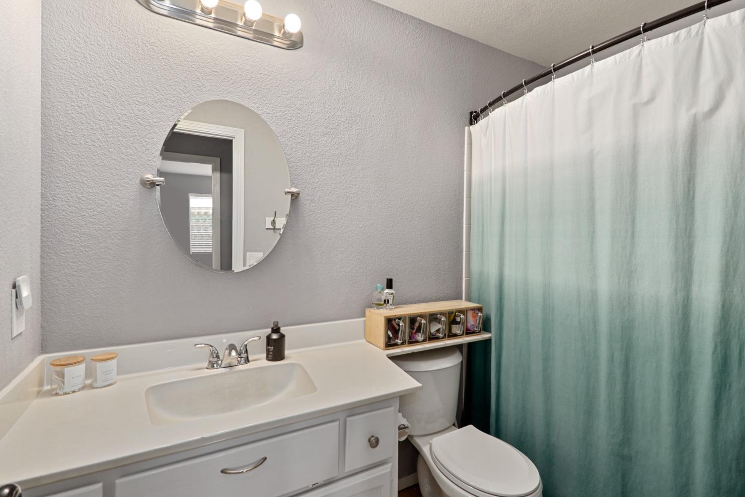 Detail Gallery Image 32 of 45 For 9086 Duovo Way, Elk Grove,  CA 95758 - 3 Beds | 2 Baths