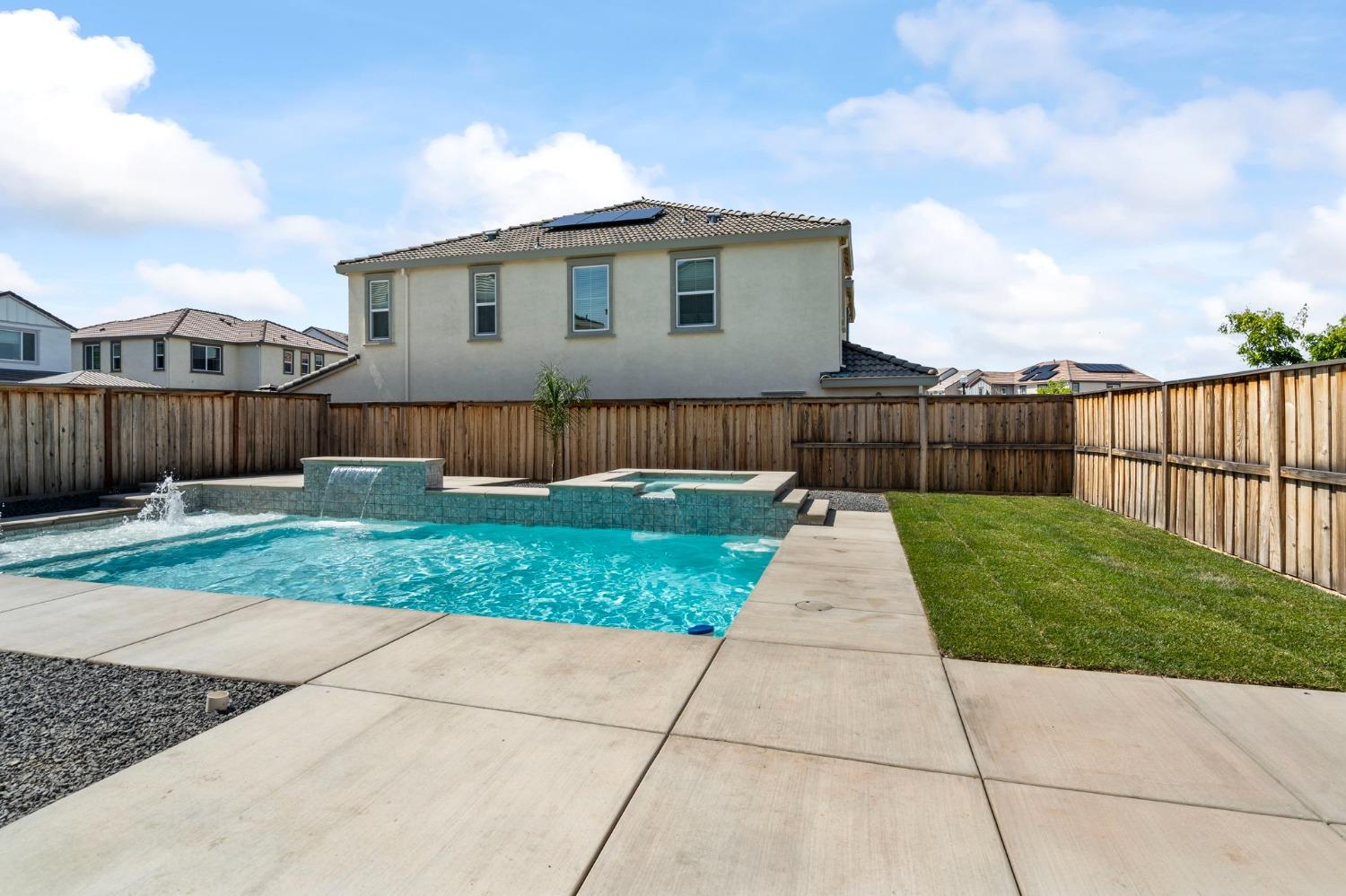 Detail Gallery Image 44 of 61 For 2823 Paver Ct, Tracy,  CA 95377 - 4 Beds | 3/1 Baths