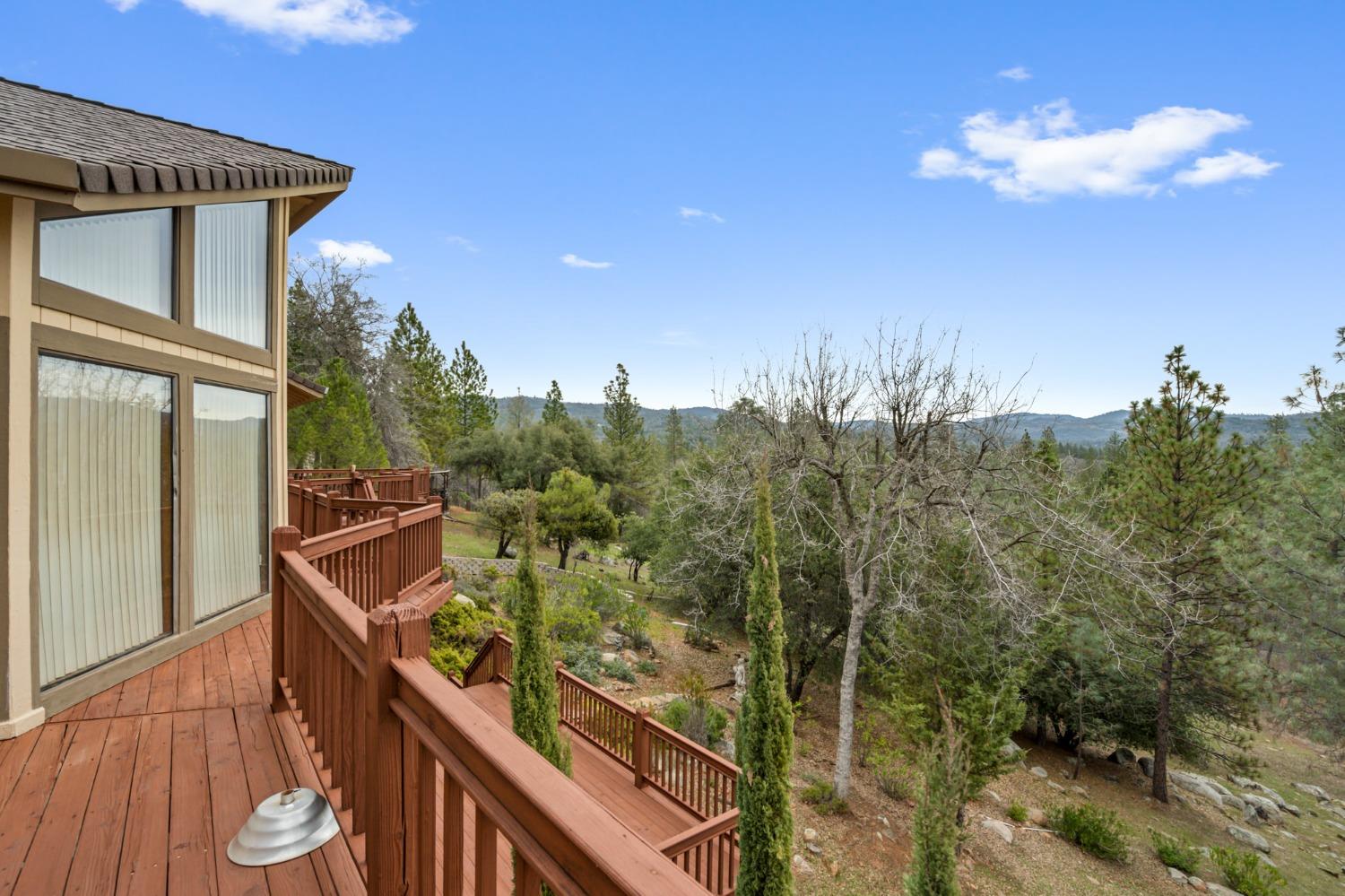 Detail Gallery Image 36 of 44 For 21320 Oneto Dr, Sonora,  CA 95370 - 3 Beds | 4 Baths