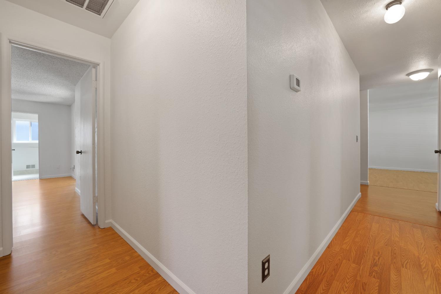 Detail Gallery Image 27 of 47 For 3320 Keswick Lane, Modesto,  CA 95350 - 3 Beds | 2 Baths