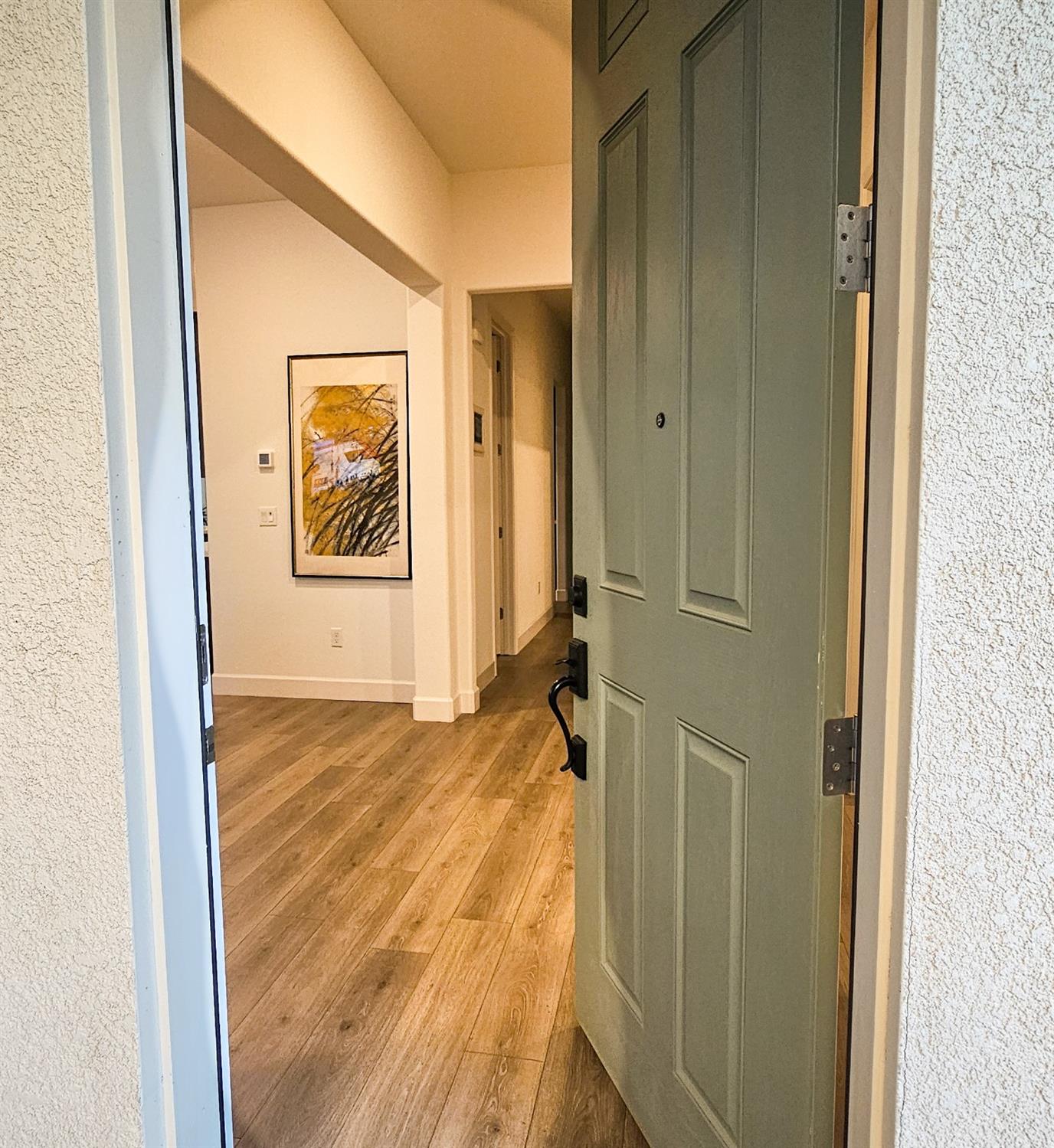 Detail Gallery Image 4 of 50 For 644 W Warren Dr, Tracy,  CA 95391 - 3 Beds | 2/1 Baths