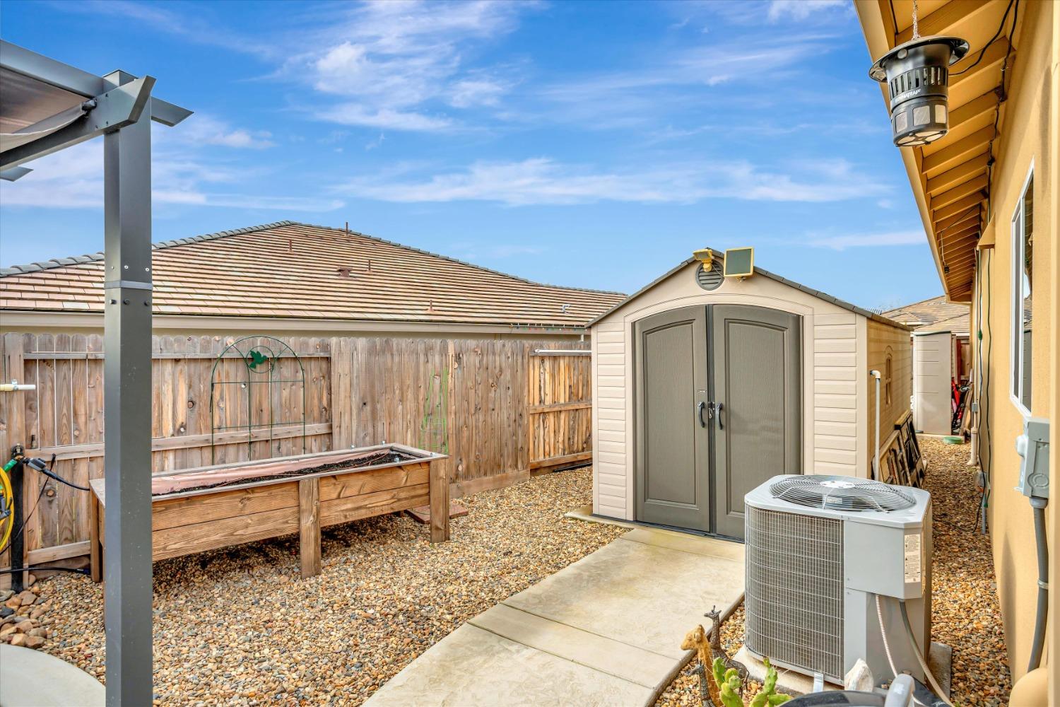 Detail Gallery Image 40 of 42 For 1434 St Andrews Ln, Ione,  CA 95640 - 3 Beds | 2 Baths