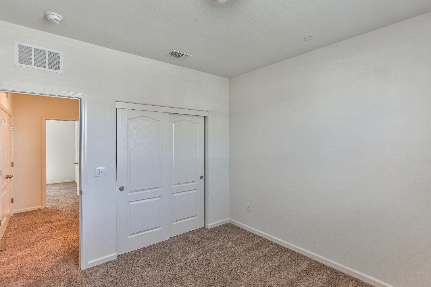 Detail Gallery Image 15 of 33 For 1950 Manchester Dr, Linda,  CA 95901 - 3 Beds | 2 Baths