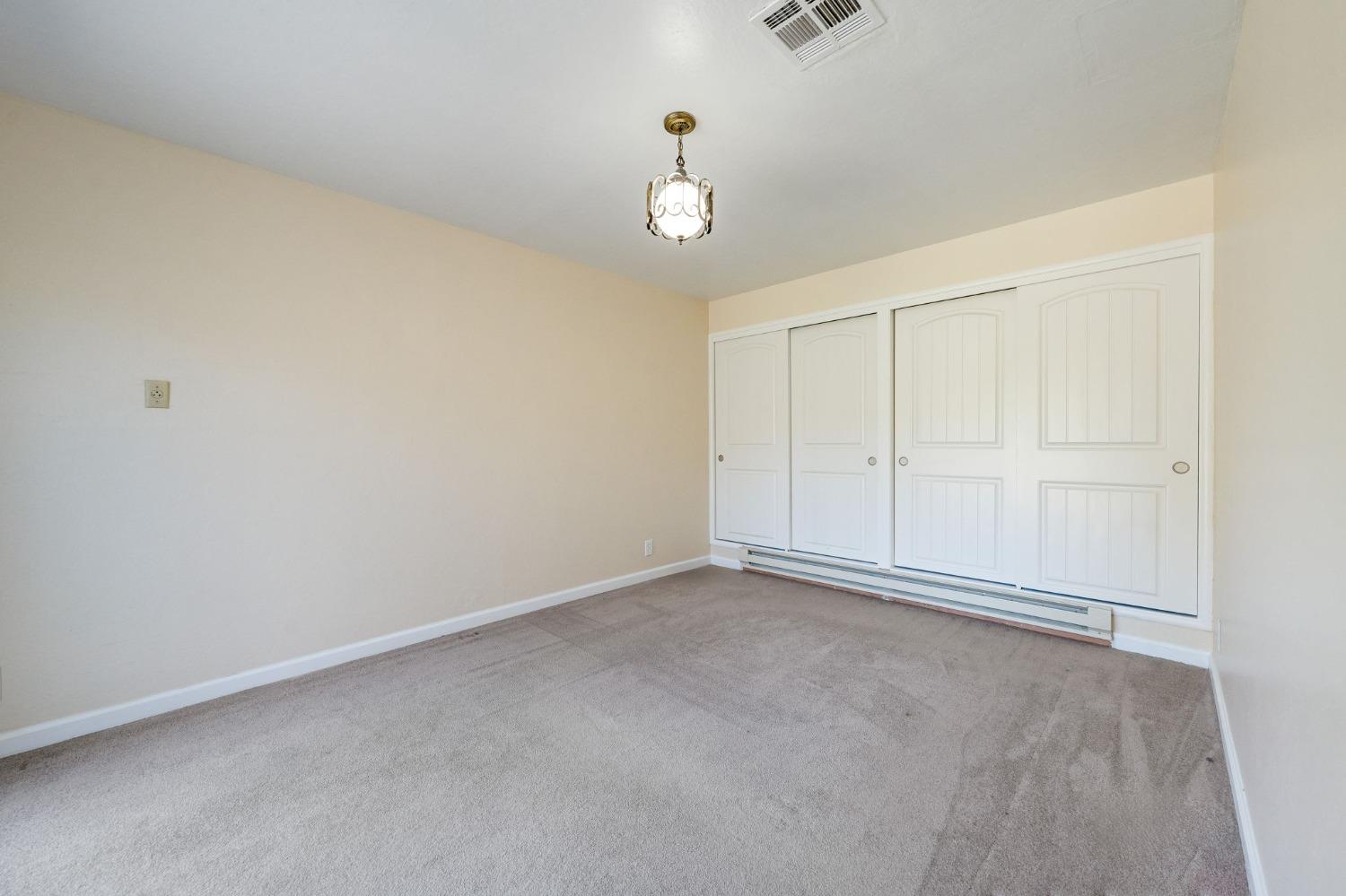 Detail Gallery Image 34 of 35 For 502 Summit Pl, Stockton,  CA 95207 - 3 Beds | 2 Baths