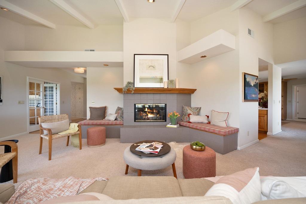 Detail Gallery Image 12 of 86 For 7358 Horseshoe Bar Rd, Loomis,  CA 95650 - 3 Beds | 3/1 Baths