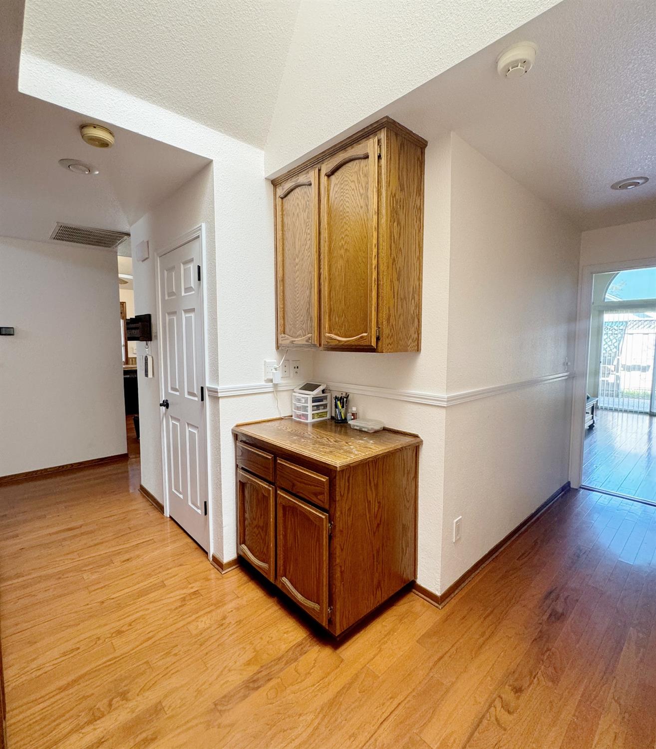 Detail Gallery Image 21 of 40 For 1421 Pecan Ln, Tracy,  CA 95376 - 4 Beds | 2 Baths