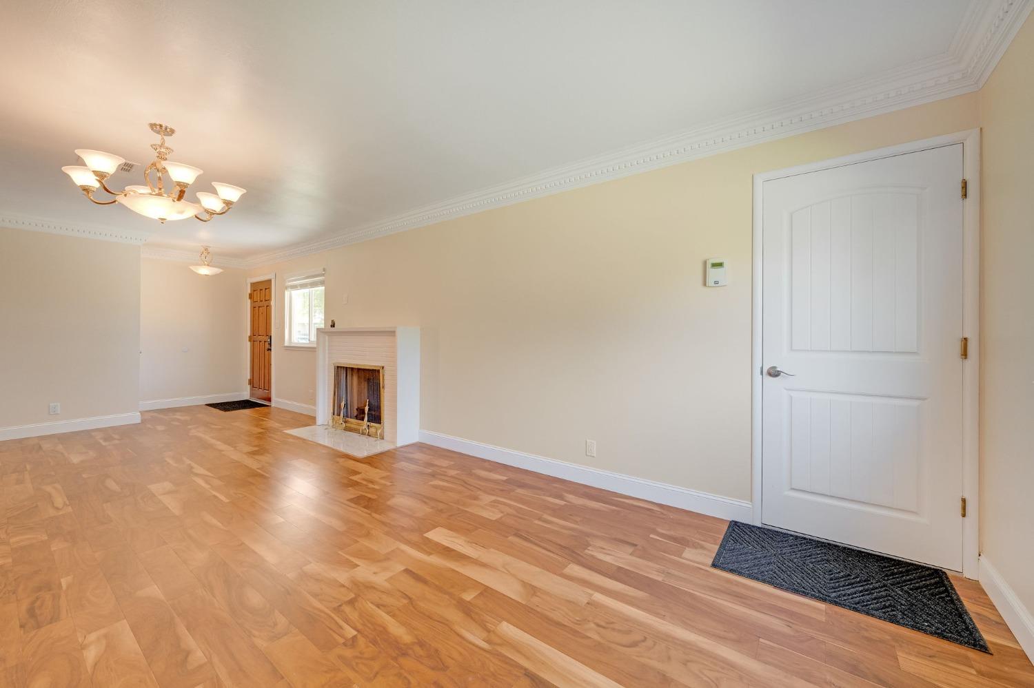 Detail Gallery Image 17 of 35 For 502 Summit Pl, Stockton,  CA 95207 - 3 Beds | 2 Baths