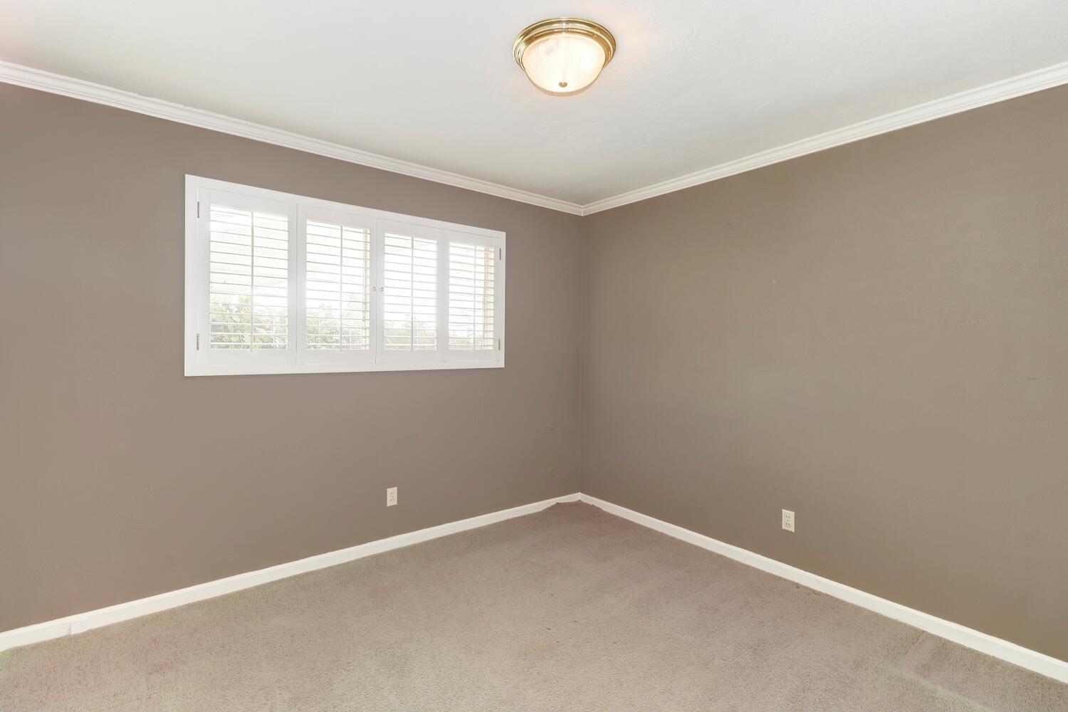 Detail Gallery Image 34 of 58 For 939 Stern Cir, Sacramento,  CA 95822 - 3 Beds | 2 Baths