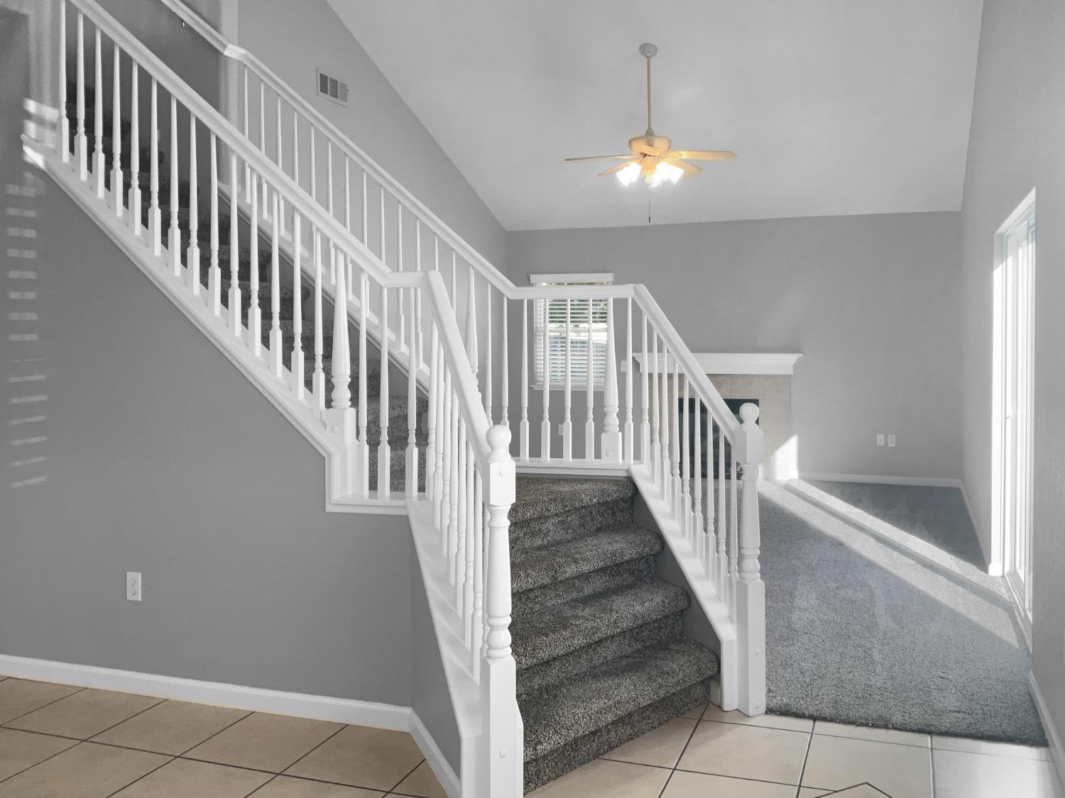 Detail Gallery Image 9 of 42 For 1325 Robinson Ln, Lodi,  CA 95242 - 3 Beds | 2/1 Baths