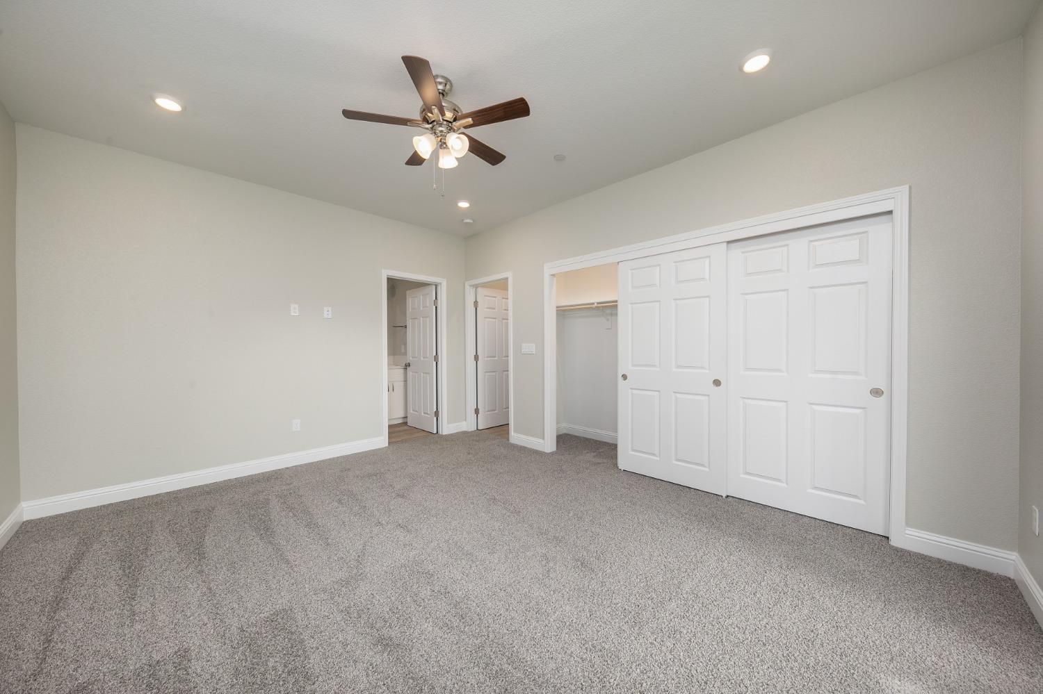 Detail Gallery Image 16 of 31 For 141 N Olive Ave, Stockton,  CA 95215 - 4 Beds | 2 Baths