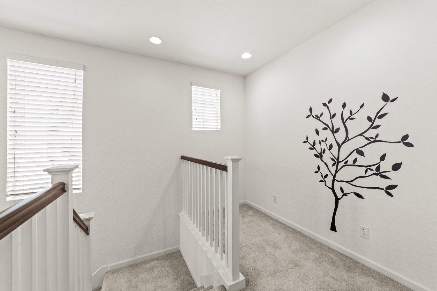 Detail Gallery Image 22 of 35 For 106 Bradley Ct, Folsom,  CA 95630 - 4 Beds | 2/1 Baths