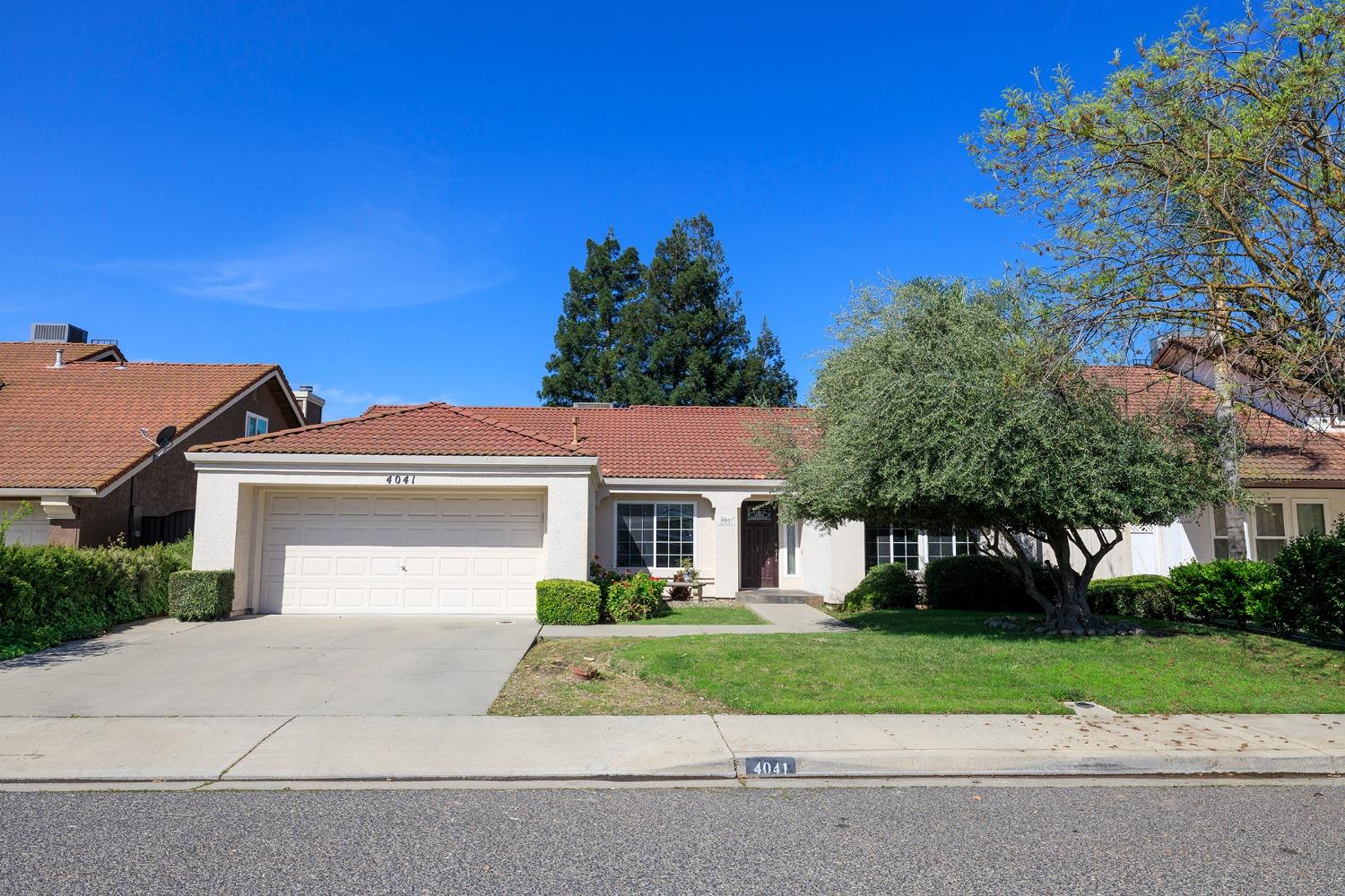 Detail Gallery Image 1 of 1 For 4041 St Joseph Pl, Turlock,  CA 95382 - 3 Beds | 2 Baths