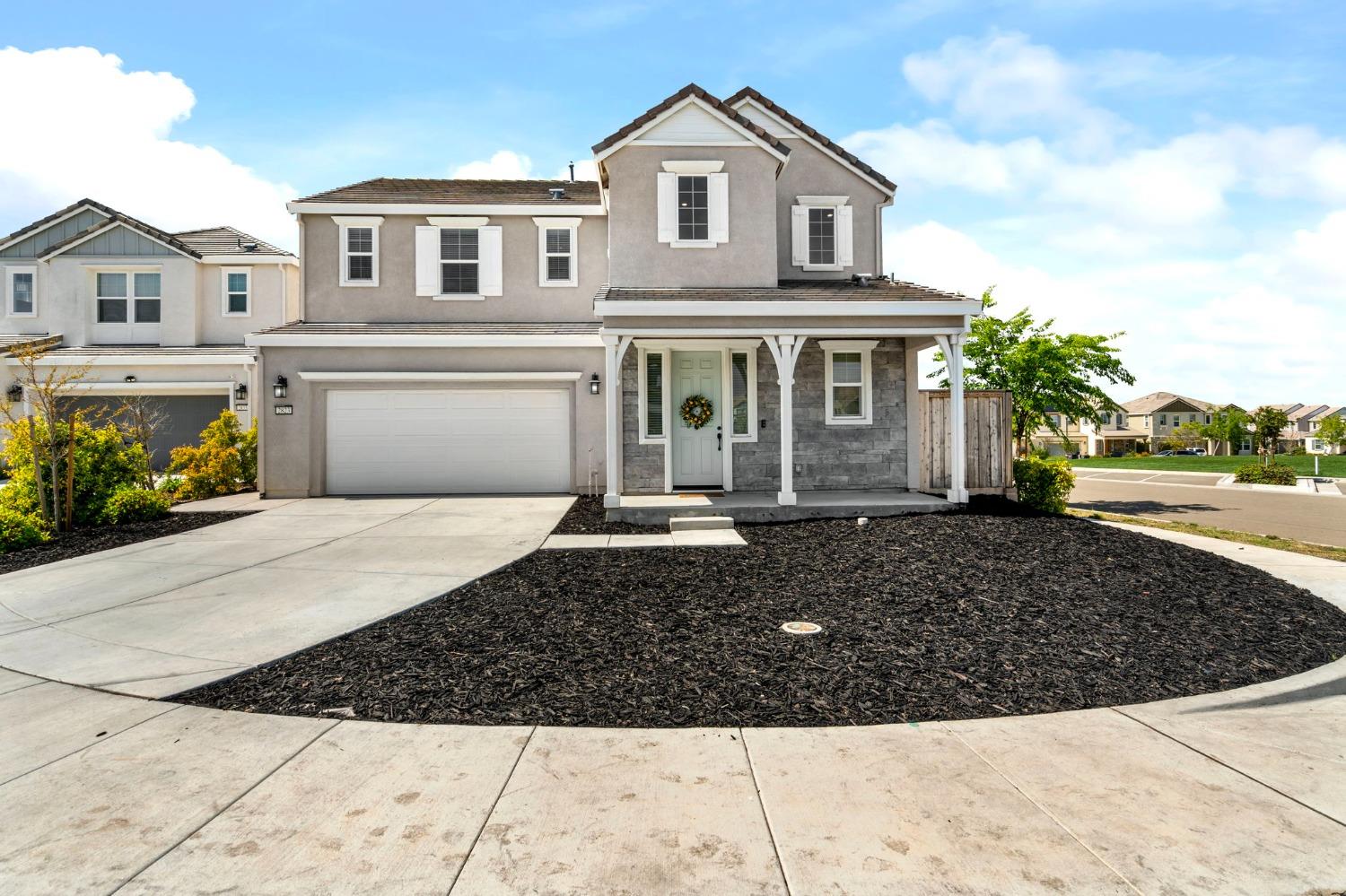 Detail Gallery Image 4 of 61 For 2823 Paver Ct, Tracy,  CA 95377 - 4 Beds | 3/1 Baths