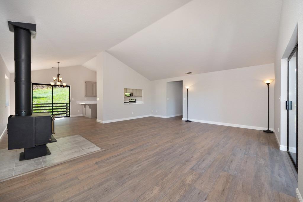 Detail Gallery Image 16 of 67 For 3103 Talking Mountain Trl, Cool,  CA 95614 - 3 Beds | 2 Baths