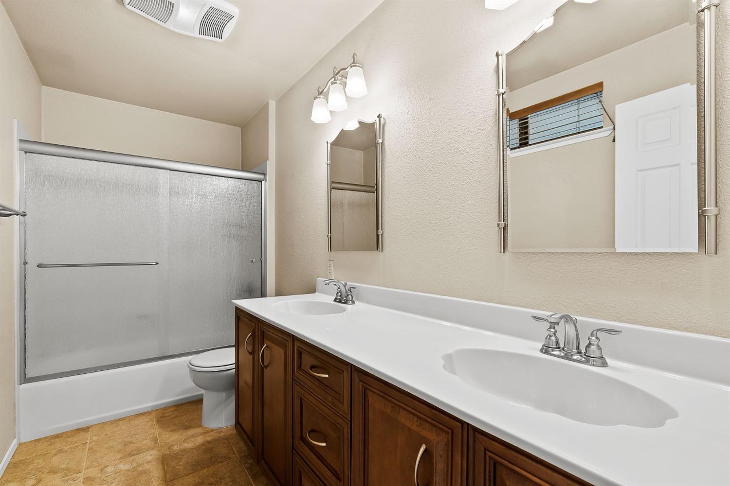 Detail Gallery Image 50 of 77 For 2450 Cascade Trl, Cool,  CA 95614 - 3 Beds | 2 Baths