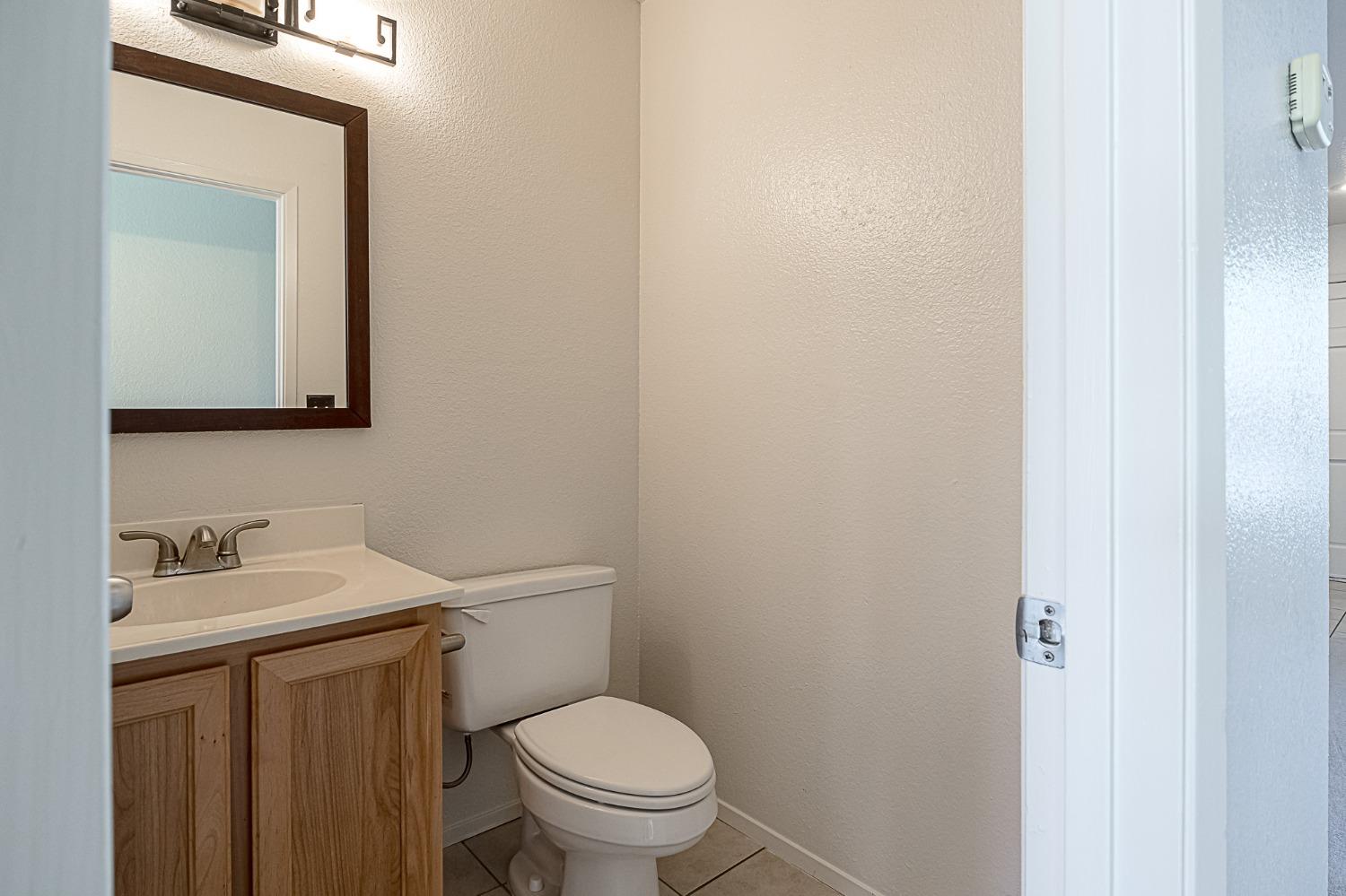 Detail Gallery Image 15 of 25 For 565 Lincoln Ave #D,  Modesto,  CA 95354 - 2 Beds | 1/1 Baths