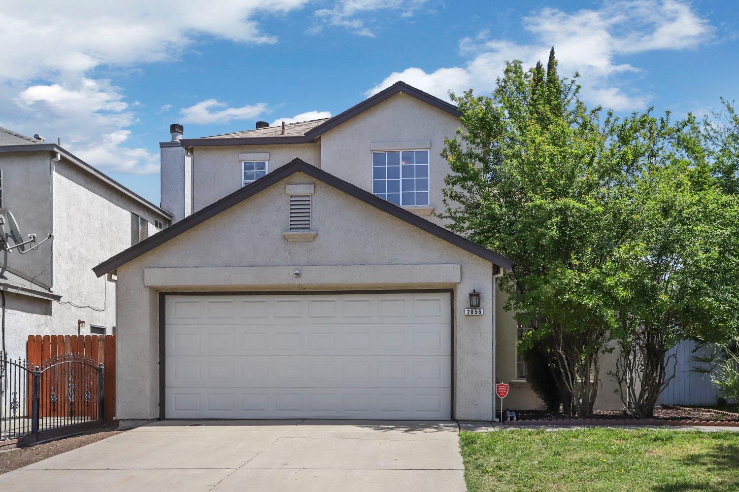 Photo of 2056 Middle River Dr in Stockton, CA