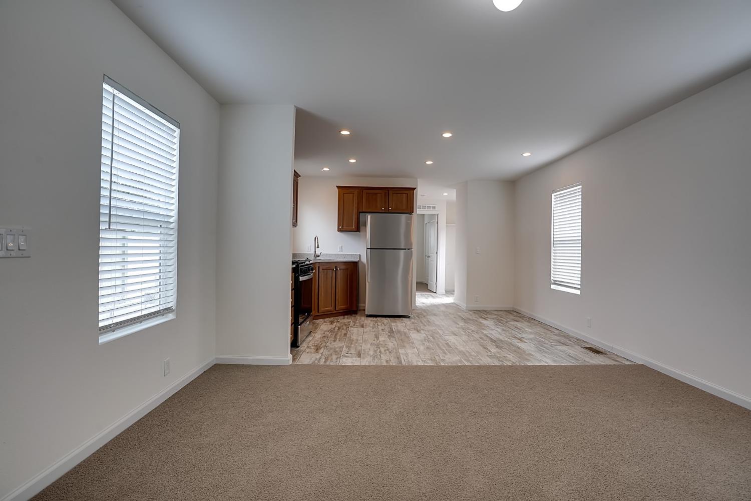 Detail Gallery Image 11 of 24 For 1412 S 1st St 21, Turlock,  CA 95380 - 2 Beds | 1 Baths