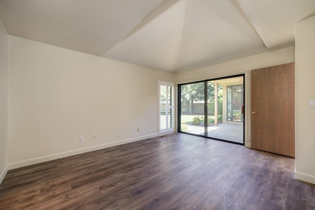 Detail Gallery Image 26 of 33 For 2367 Hyde Park Cir, Lodi,  CA 95242 - 2 Beds | 2 Baths