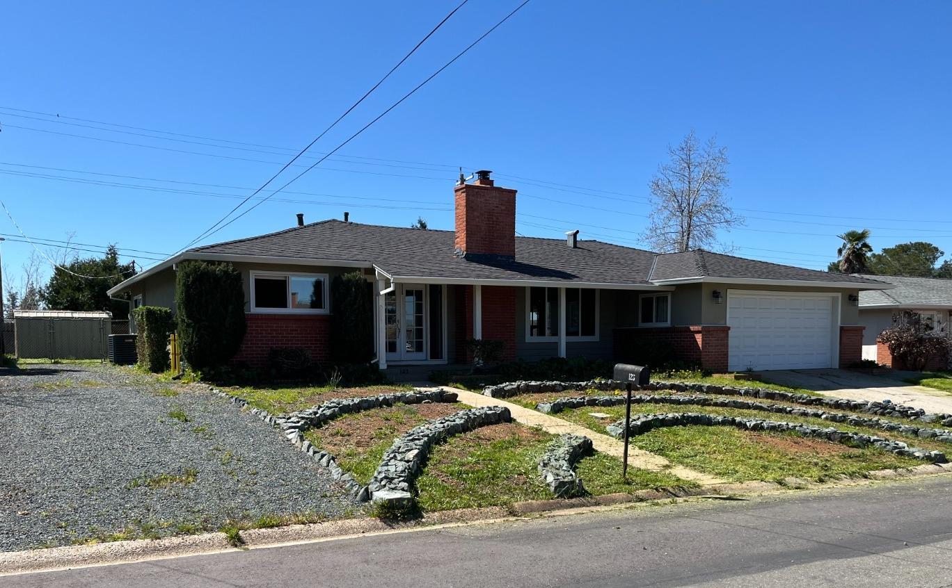 Photo of 123 Lidster Ave in Grass Valley, CA