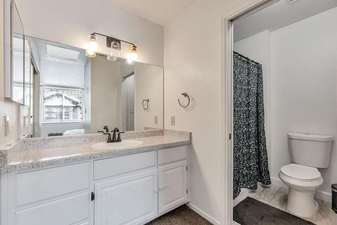 Detail Gallery Image 30 of 37 For 4744 67th St, Sacramento,  CA 95820 - 3 Beds | 2/1 Baths