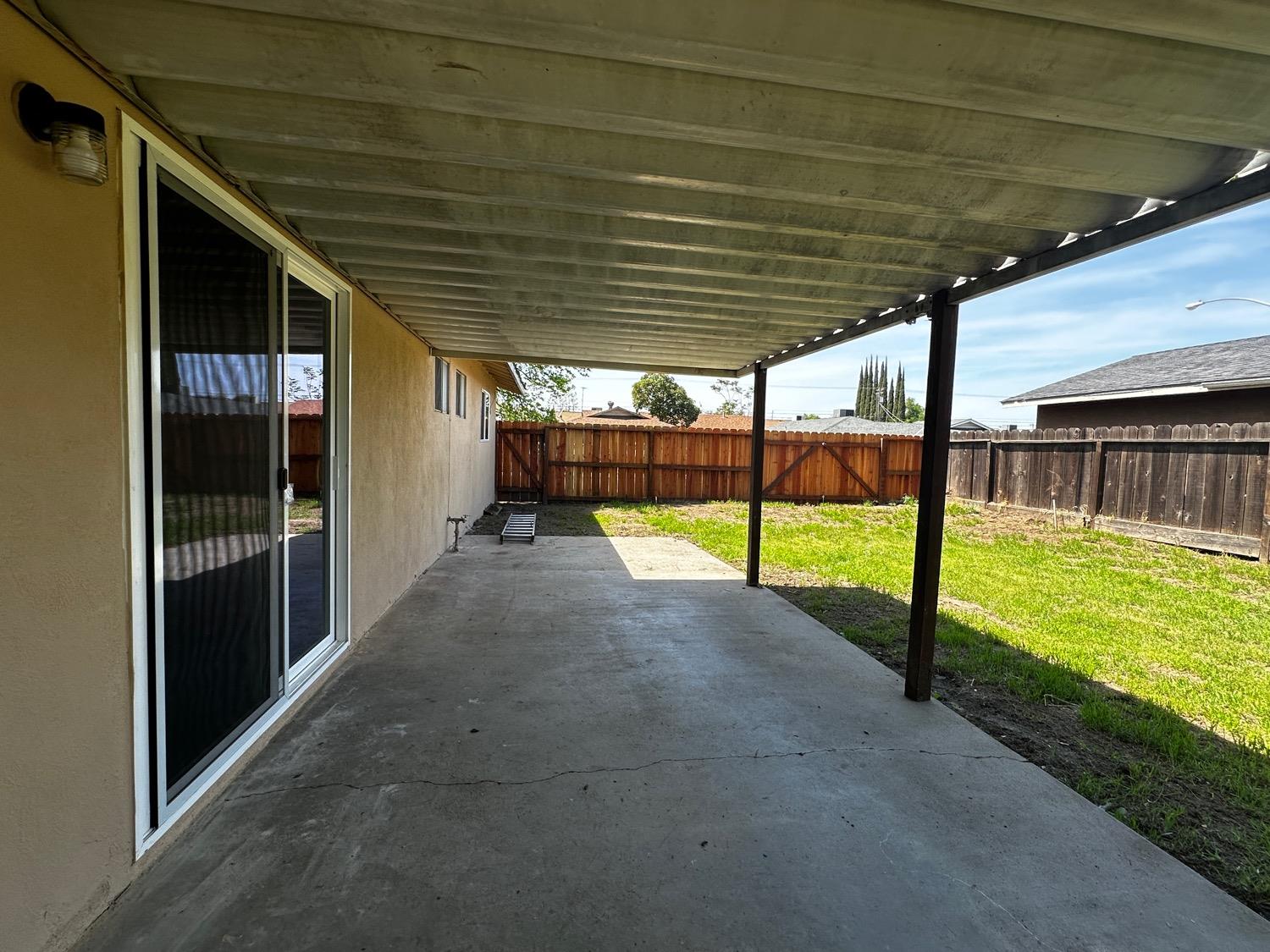 Detail Gallery Image 40 of 42 For 1309 Steele Ave, Modesto,  CA 95351 - 3 Beds | 2 Baths
