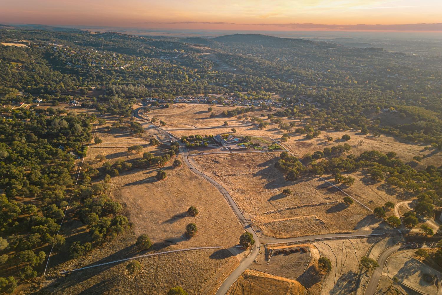 Detail Gallery Image 7 of 10 For 2025 via Veritas, El Dorado Hills,  CA 95762 - – Beds | – Baths