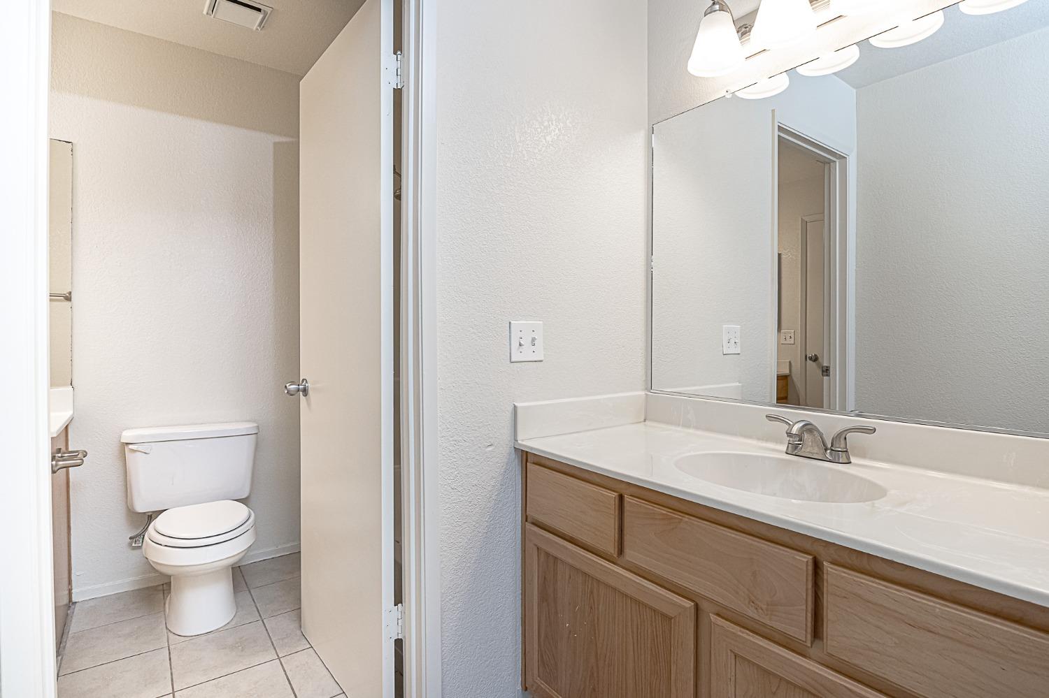 Detail Gallery Image 18 of 25 For 565 Lincoln Ave #D,  Modesto,  CA 95354 - 2 Beds | 1/1 Baths