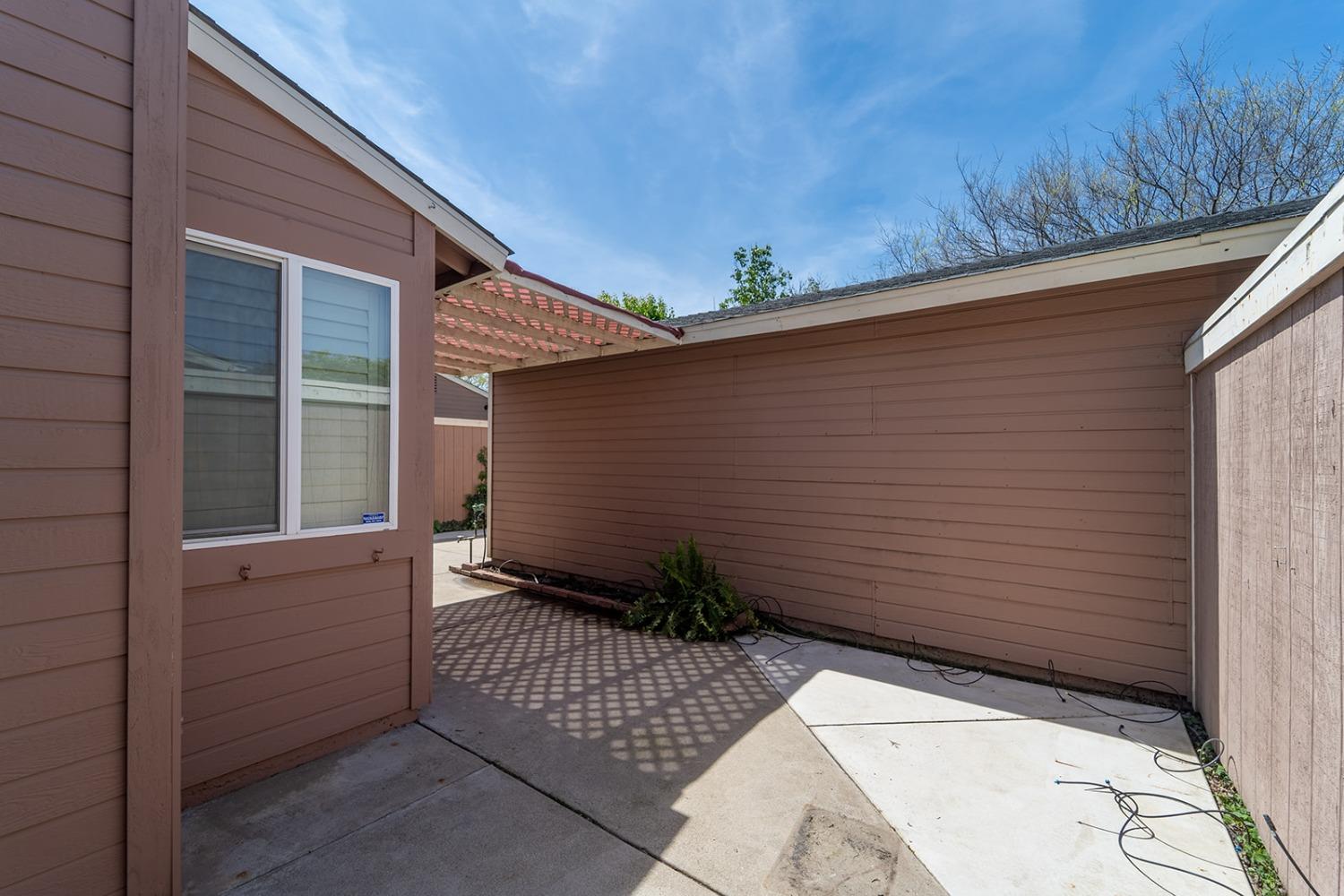 Detail Gallery Image 21 of 29 For 1200 Lakewood Ave #4,  Modesto,  CA 95355 - 2 Beds | 2 Baths
