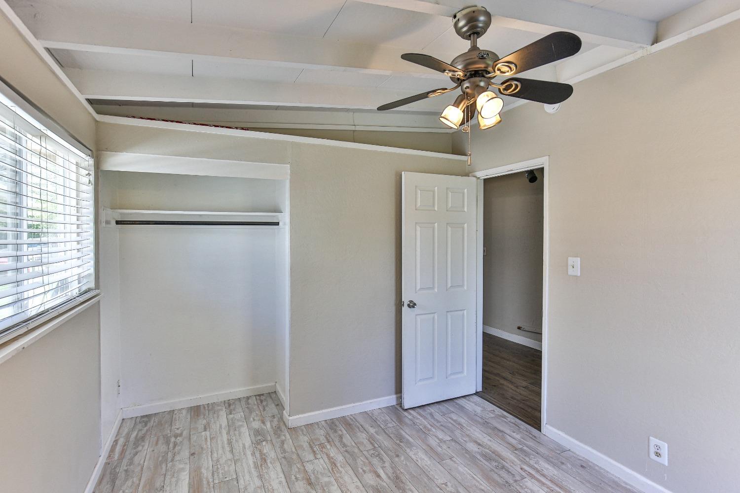 Detail Gallery Image 19 of 34 For 832 Inglewood Drive, West Sacramento,  CA 95605 - 3 Beds | 2 Baths