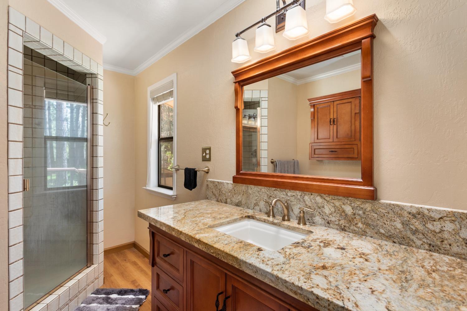Detail Gallery Image 17 of 31 For 17662 Alexandra Way, Grass Valley,  CA 95949 - 4 Beds | 2/1 Baths
